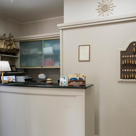 Hotel Candido Diano Marina Extérieur photo