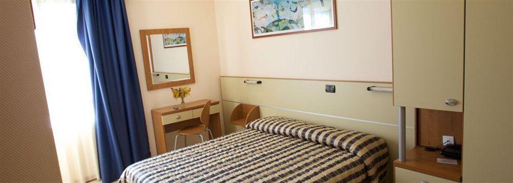 Hotel Candido Diano Marina Extérieur photo